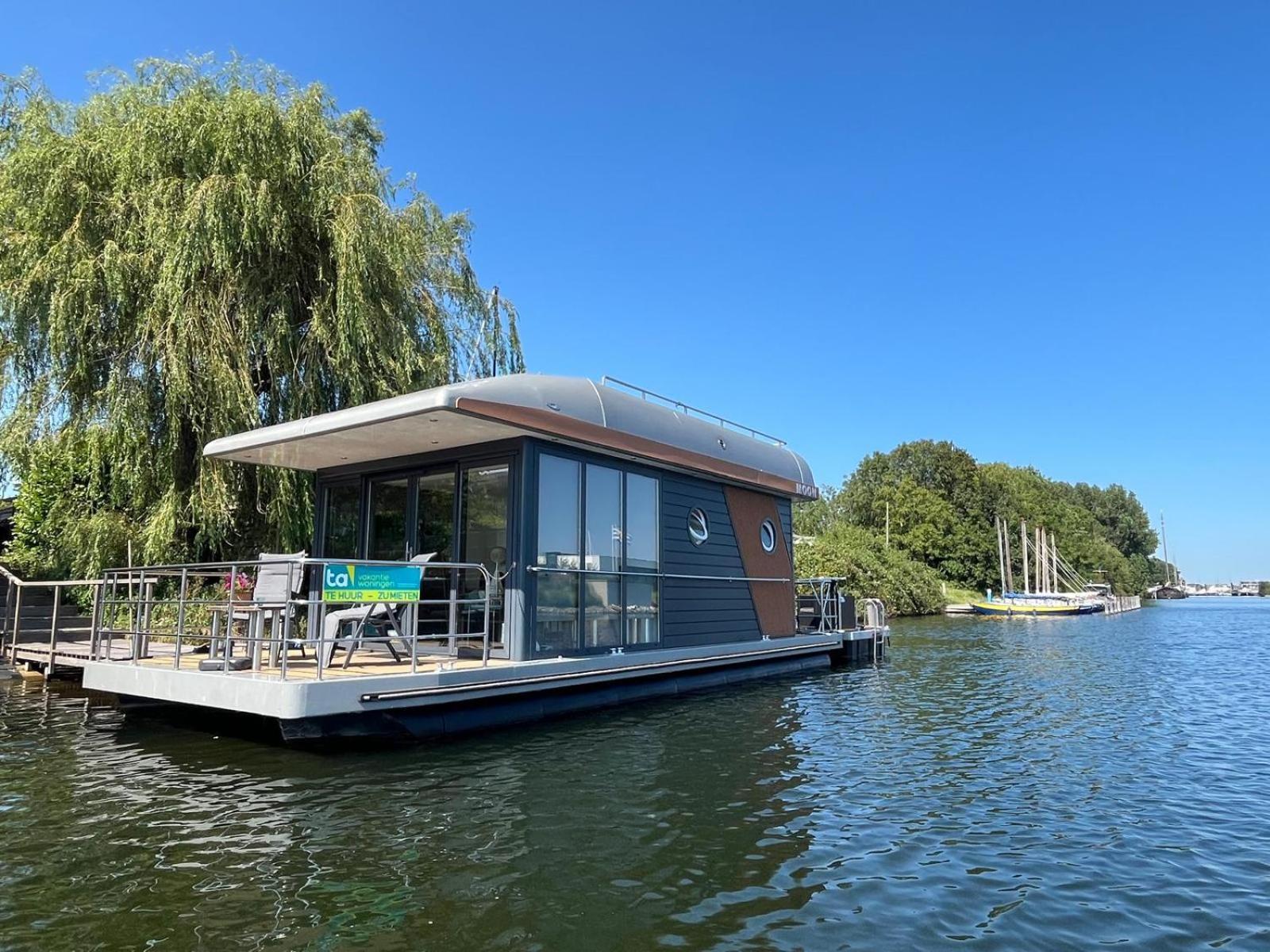 Houseboat Kamperland Hotell Exteriör bild